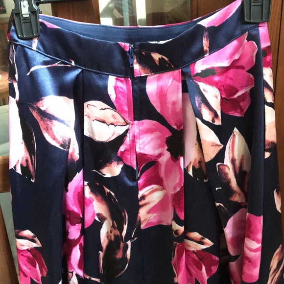 Speechless Bold Floral Long Skirt, Size 1 + Special Bundle Offer - Picture 4 of 6